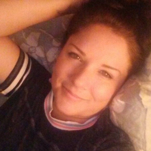 Meet your Posher, Renee - Picture 1 of 1